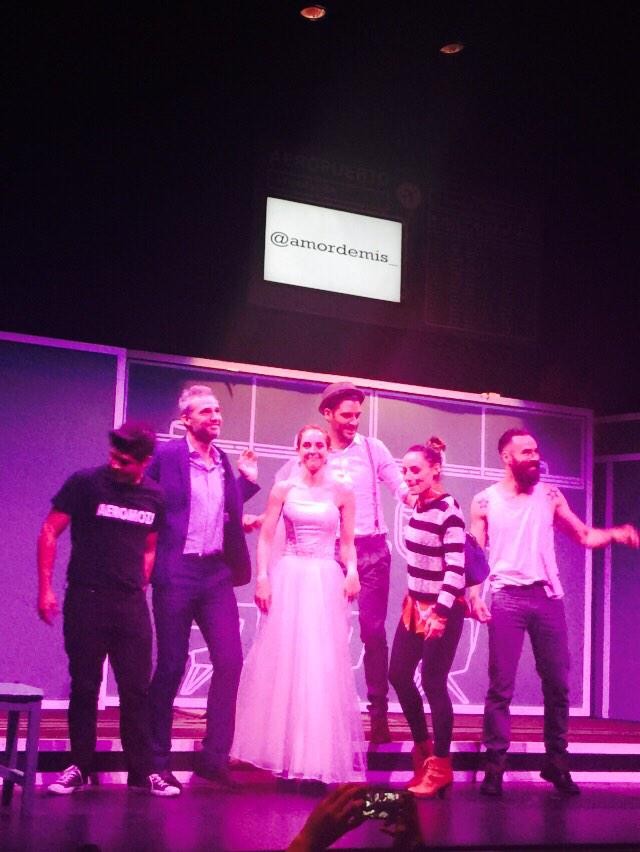 maiteperroni's tweet image. Felicidades a todos como siempre 👏👏👏 No se pueden perder la obra @amordemis_  #amordemisamores TEATRO MILÁN
