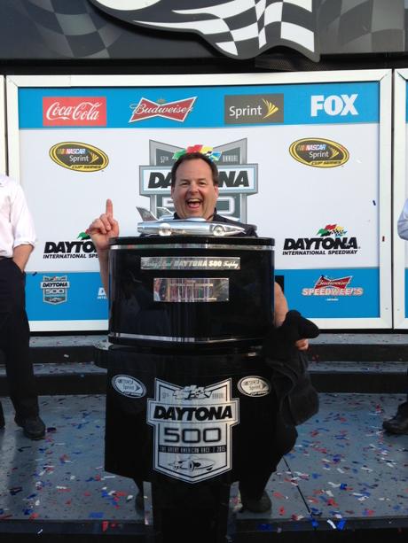 Jeff2051's tweet photo. What an amazing day!  Daytona 500 Champions! http://t.co/cv8dDJ3UM3