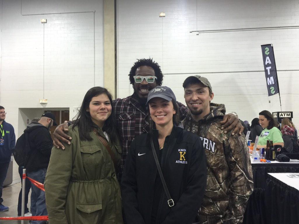 casaprly's tweet photo. So turnt today w @TravisTLove , his cool shades, @AndrewSteck11 and @JDH1092 http://t.co/V3DKYbTGL0
