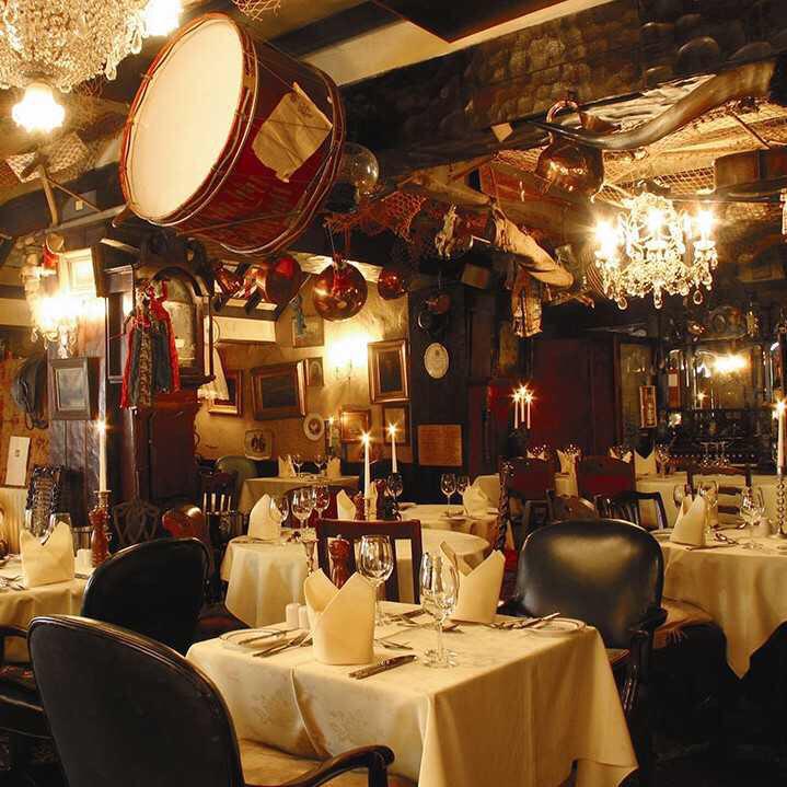crabandlobster's tweet photo. Follow our Twitter page and RT this post for the opportunity to win a free nights stay for two at the Crab &amp; Lobster! http://t.co/l8S54zjMvI