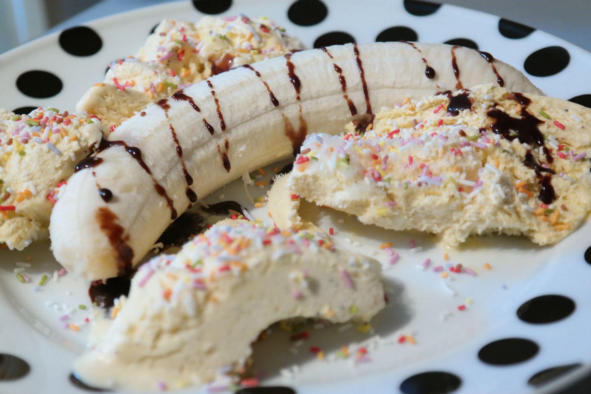 mybalitourguide's tweet photo. #BananaSplit without cream, love it! #dessert #nocream http://t.co/KQlpUPQUKU