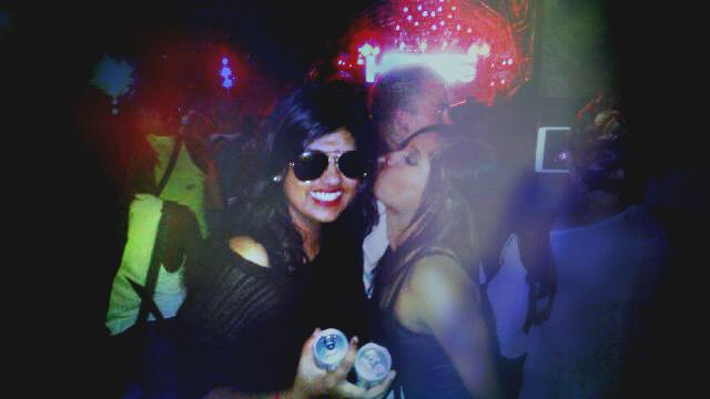 nicxi's tweet photo. Bcoz we love #EDM #ultrasa #unitedwedance #ultra2015 http://t.co/xTsIQ4aNJM