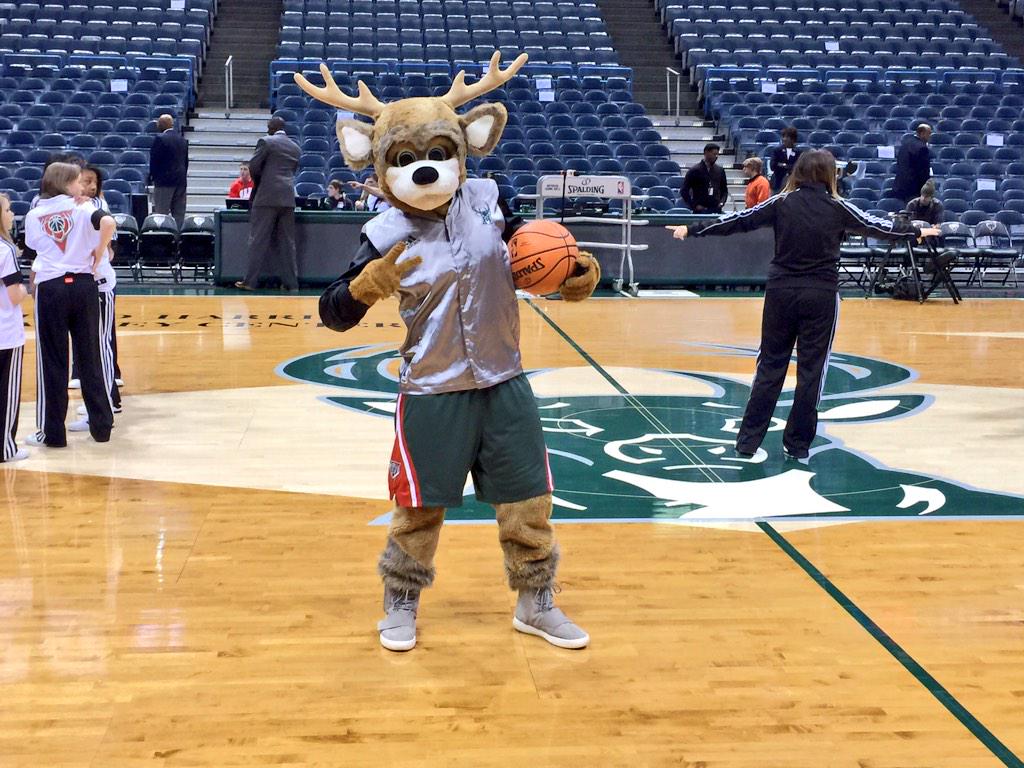 FinishLine's tweet photo. RT @Bucks: Bango's out here rocking the Yeezy Boost!! http://t.co/hfMpQTWwJX