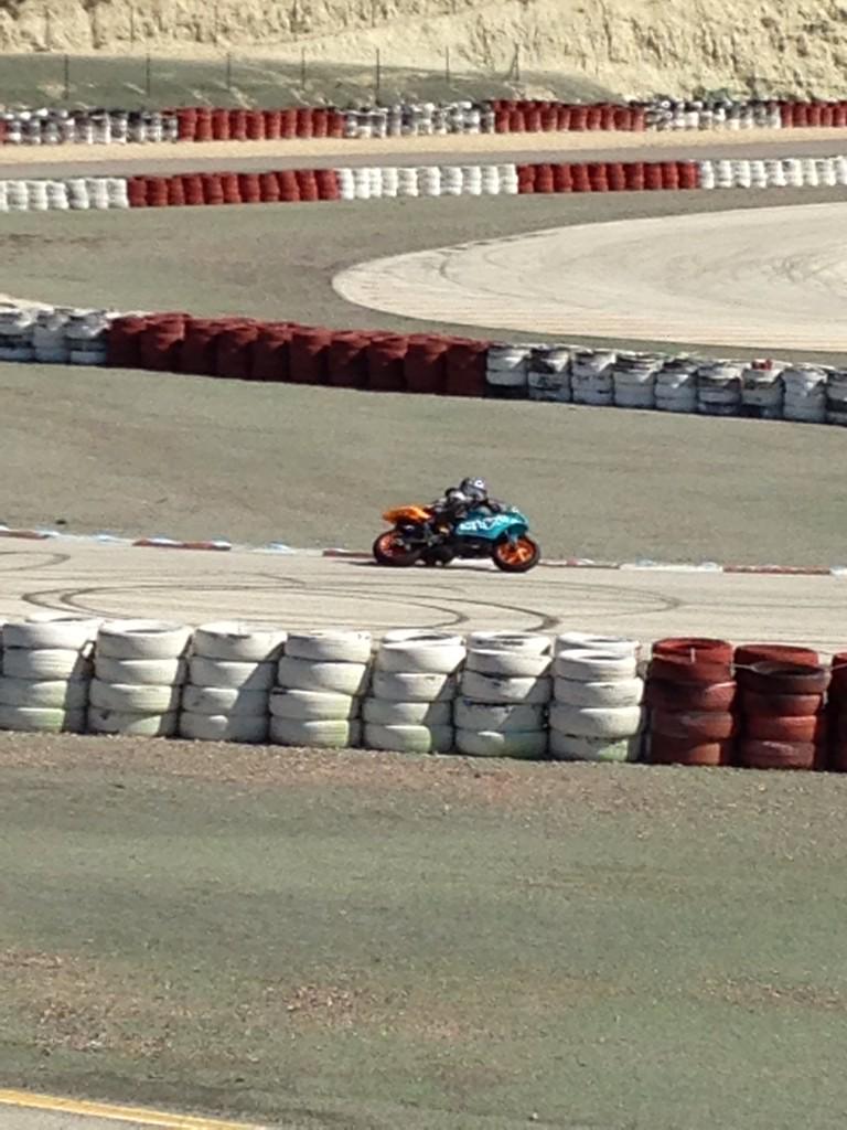fentongp's tweet photo. #Jumilla #motogp http://t.co/4lOShZfAss