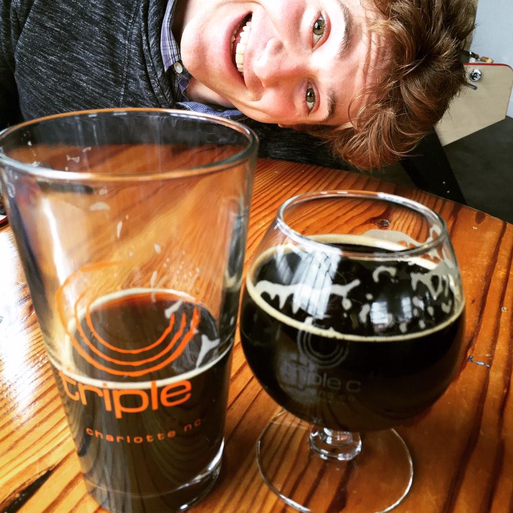 zanghijl's tweet photo. Happy birthday @BetheOso! #fightinggravity #SundayFunday @TripleCBrew http://t.co/8WYfV1ea8B
