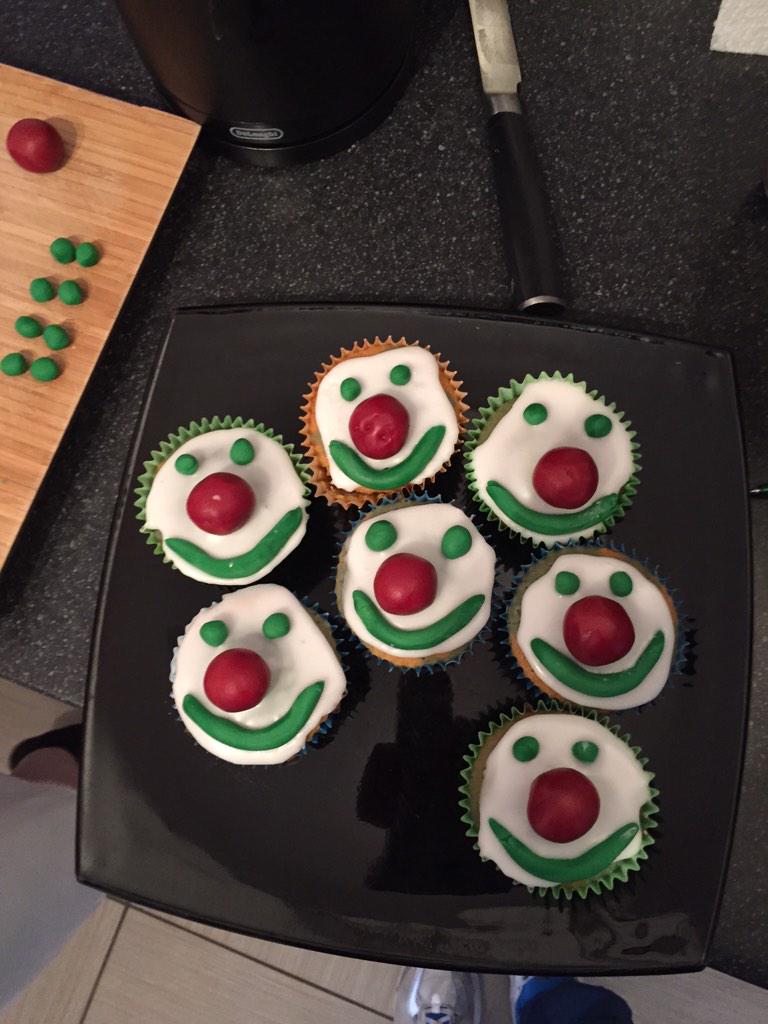 Simonmcoops's tweet photo. @rednoseday Getting some baking practice in with these beauties. http://t.co/0avWQVwXJG