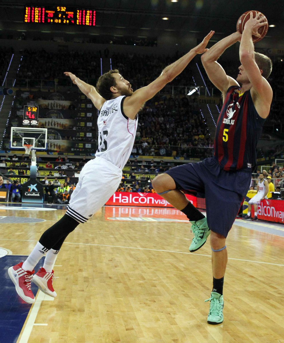 teledeporte's tweet photo. FINALLLLL y el @RMBaloncesto es GANADOR de la #COpaACB 71-77 http://t.co/xnLI9OoNAX ¡Tremendo! http://t.co/XuTb624pRA