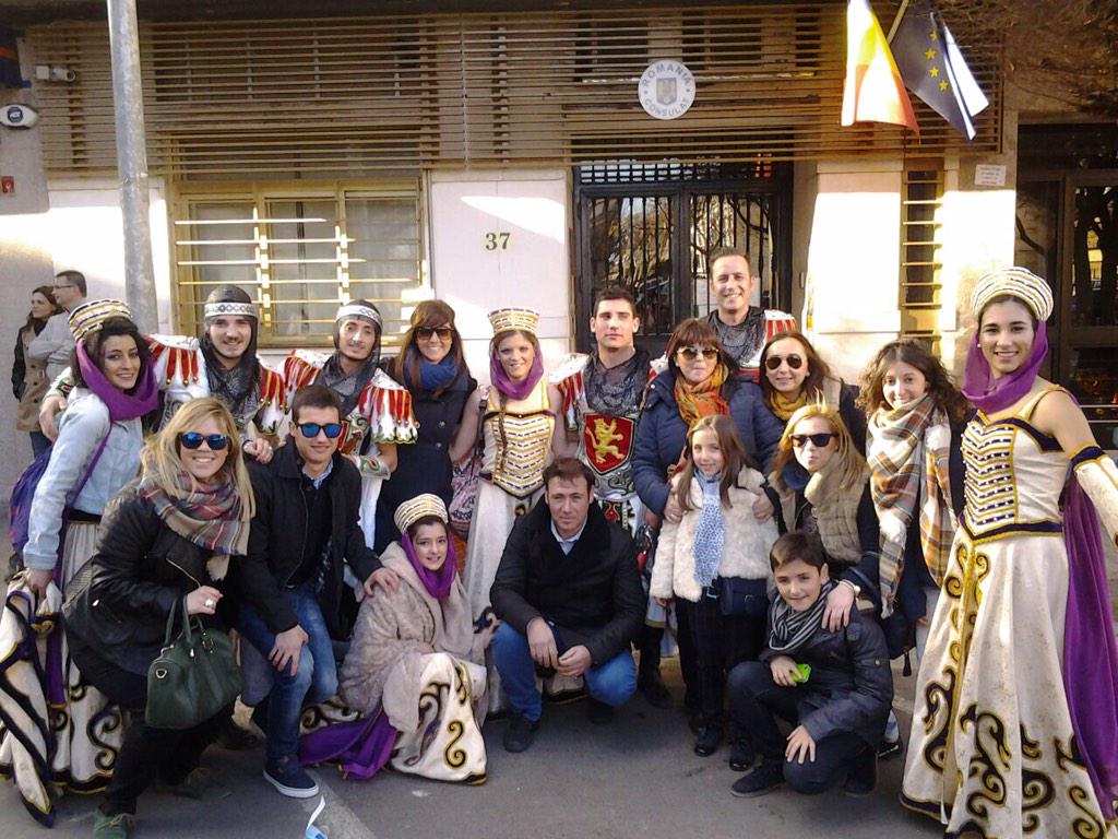AXONSOU1's tweet photo. Pues antes de q finalice este domingo de piñata DAR LA ENHORABUENA A NUESTROS GRANDES AMIGOS  DE @ElBurleta Campeones http://t.co/IMiw61qlnS