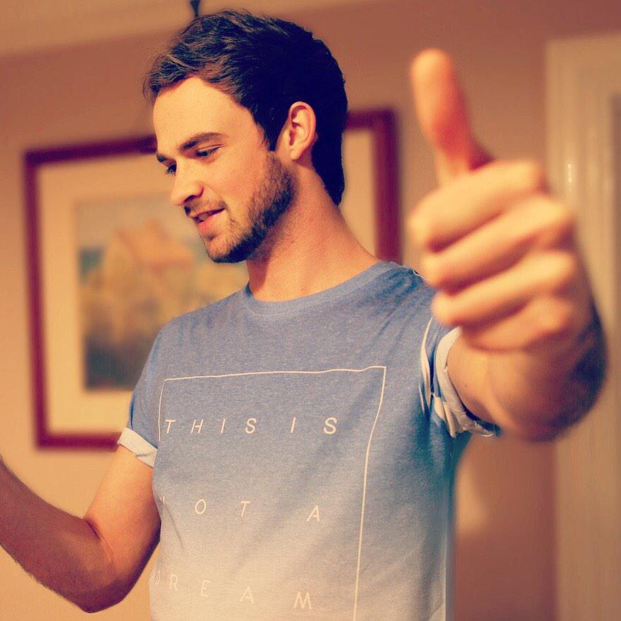 OMGitsAliA's tweet image. Sometimes I have to remind myself that &quot;THIS IS NOT A DREAM&quot;! 😴🚫👍 (Instagram: instagram.com/p/zaoKuRKIwa/ )