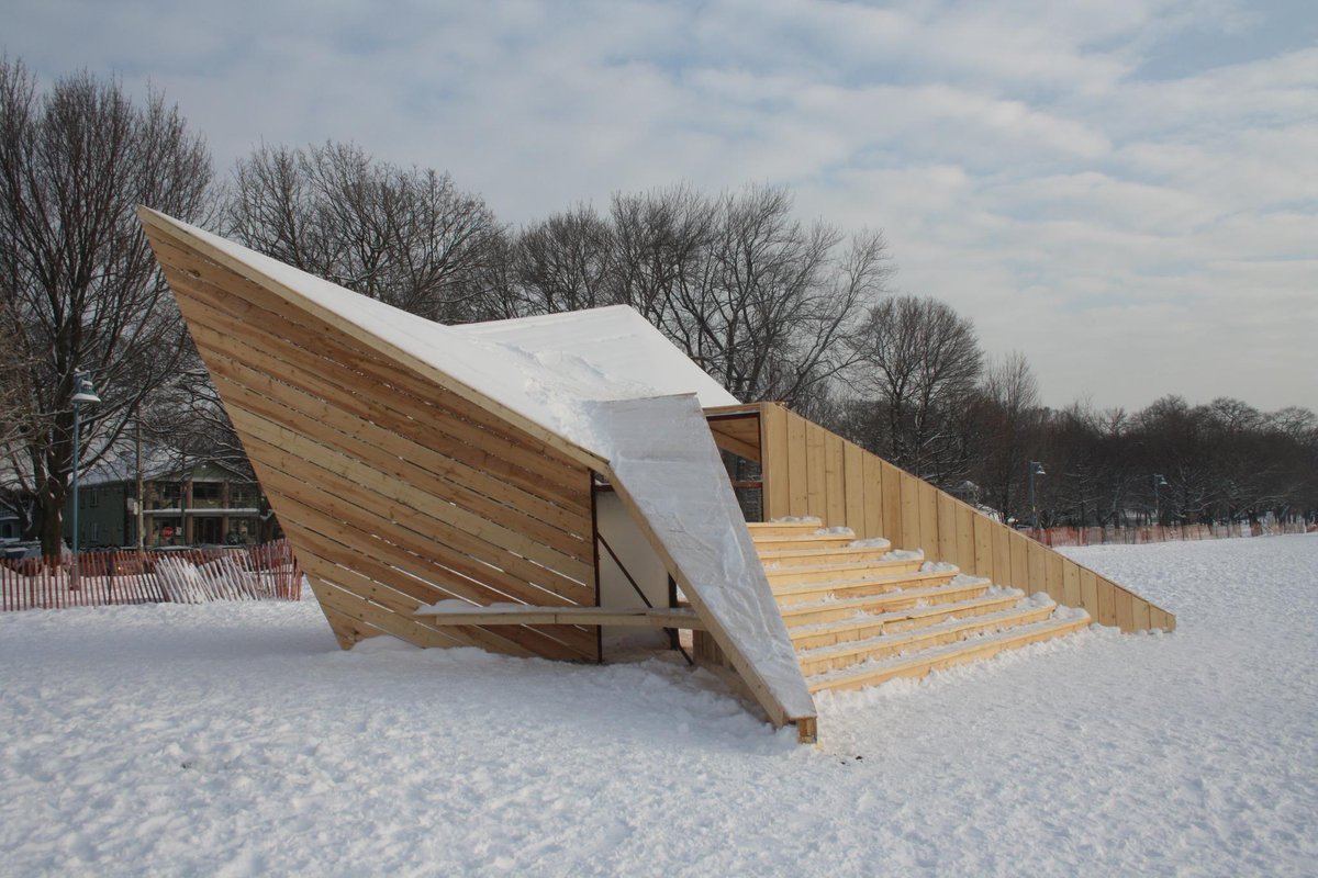 hrinke's tweet image. ..even had a peak at the winter warming stations...love the creativity