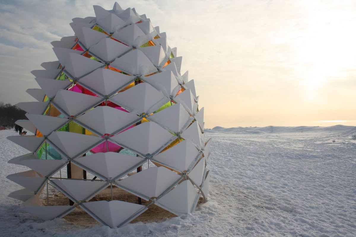 hrinke's tweet image. ..even had a peak at the winter warming stations...love the creativity