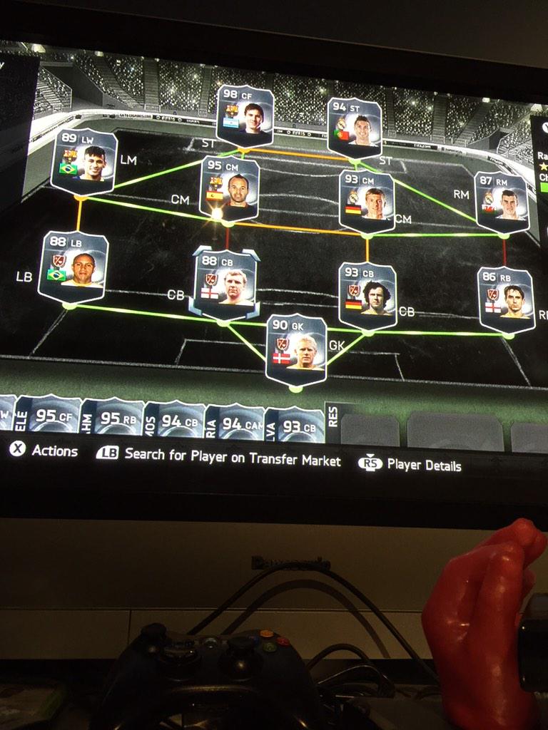 KyleMiddler's tweet photo. #MooreChallenge @EASPORTSFIFA http://t.co/oxbu8H1kAA