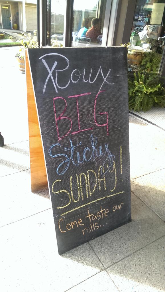 AnnInTheCloud's tweet photo. All of the food @RestaurantRoux. Brunching like a champ! #nomnom #fattylike http://t.co/JDGcb6vGwj