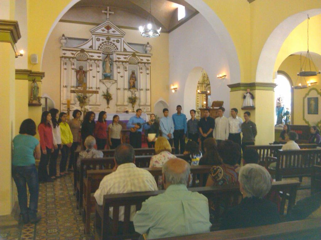 Presentación del <a href="/CoroSinfonicoJM/">CoroSinfonicoJM</a> en la Iglesia del Espejo #Merida #Elsistemacumple40 <a href="/elsistema/">El Sistema</a> <a href="/fosjiem/">ORQ. JUVENIL MÉRIDA</a>