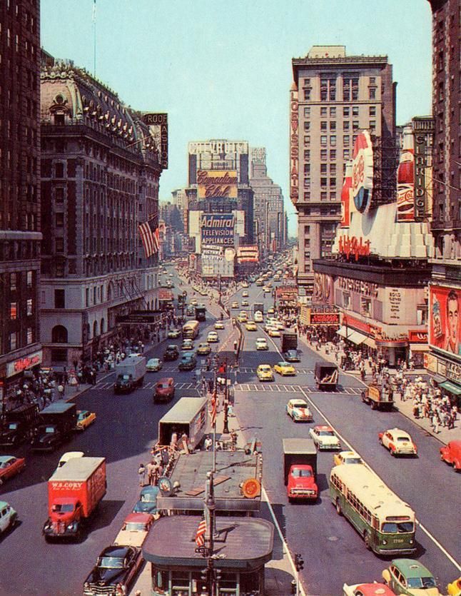 Color Photo of Times Square, 1955 | #NYC #NY