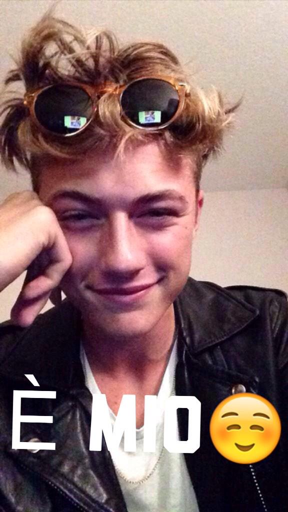 luckyillgdr's tweet photo. Adesso mi intrometto nelle sue conversazioni così http://t.co/88lC9BmzO8