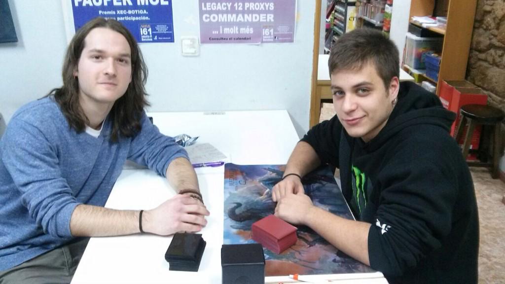 Splinter14Tween's tweet photo. Santi @thrashtocado (Living End) vs. Marco @Maarco65 (Merfolks) 1-2 en la final #GPT #Modern #GoGoGoSplinters http://t.co/53D826KeMp