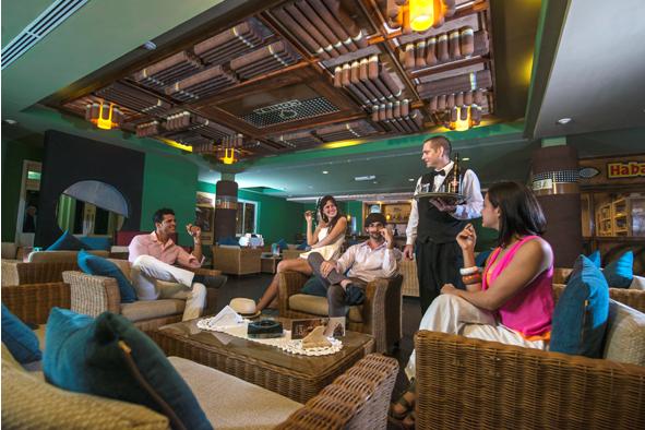 PlayaCayoSMaria's tweet photo. Cigar Bar "COHIBA" http://t.co/3hJHWbcpNI