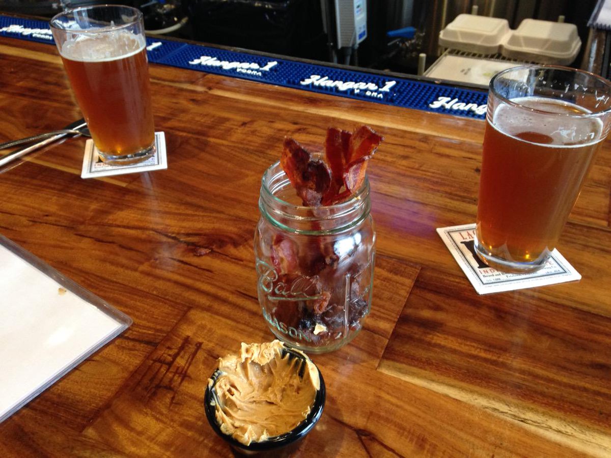 drod5044's tweet photo. Late afternoon snack. Yup, bacon &amp; peanut butter. #heartattack #hopalley http://t.co/HFcHIQY9VV