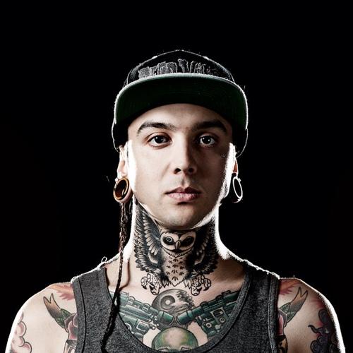 Happy birthday to Tony Perry who turns 28 today! 