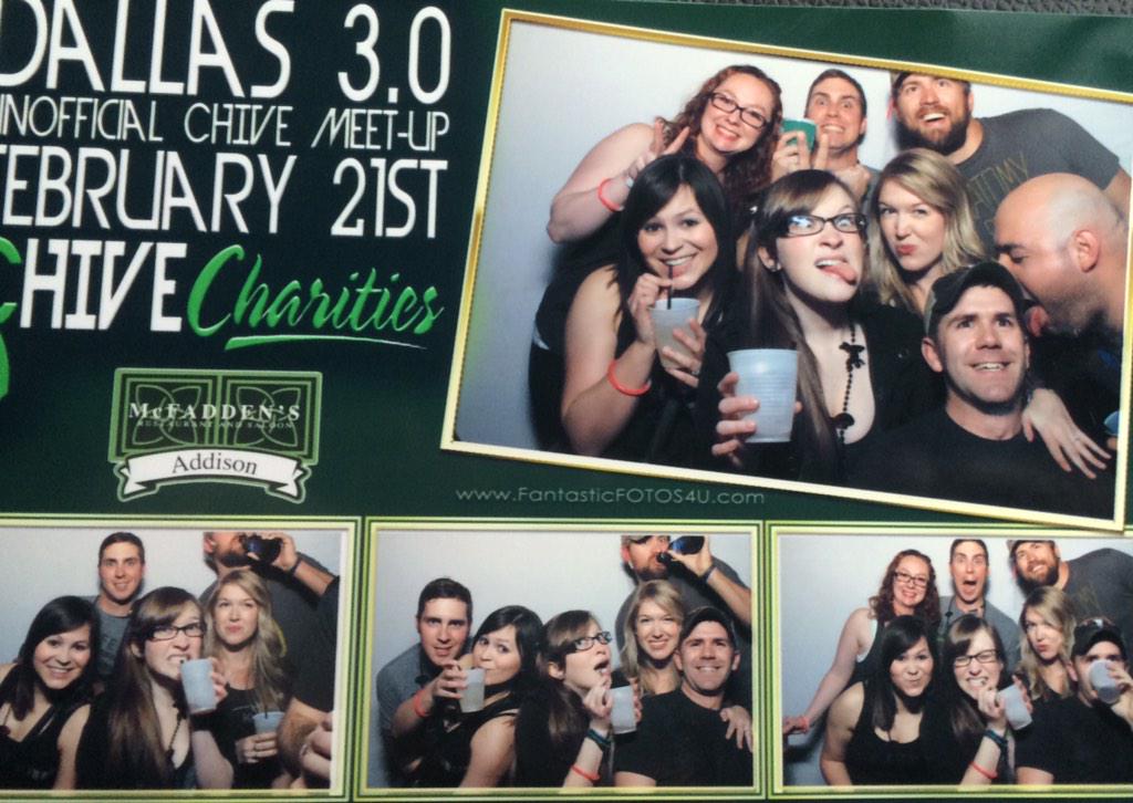 taylormaret's tweet photo. How about that photobooth though? #TresDallas 

Cc: @LeBeardo @CrzyTxan @ainokoori http://t.co/KEltC2T2iy
