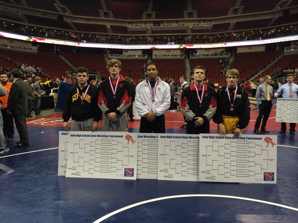 schwabwrestling's tweet photo. Proud of these guys and what they have been able to accomplish, excited for the future of UNI wrestling.  #5for5 http://t.co/kmARrZm0BZ