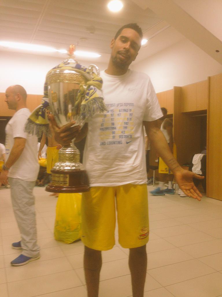 Who else do it better? #yallamaccabi #cupchampions #weaintdoneeither