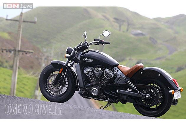 ritzsky_'s tweet photo. Ok my choice is made. One day, you shall be mine... Oh yes, one day... #indianscout #americanspirit #swissengineered http://t.co/iFYB1JgSdQ