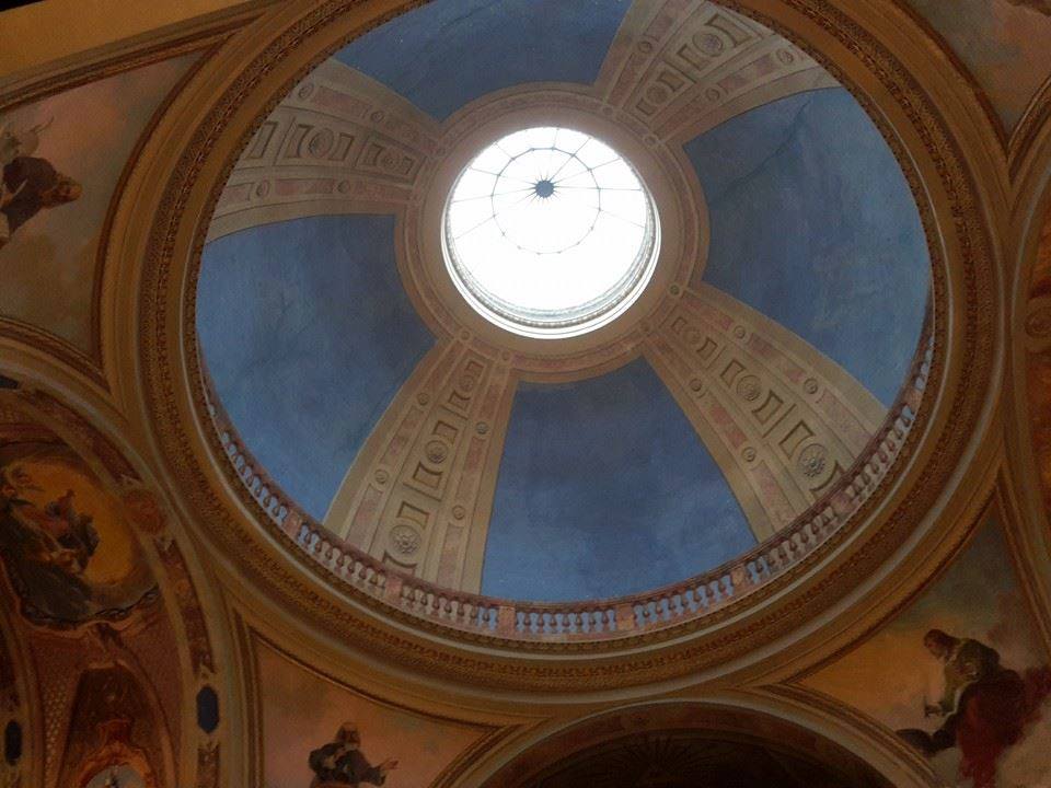 ScalateMania's tweet photo. #Solcio #SanRocco #InternoChiesa #Cupola http://t.co/XRiZdmsSlc