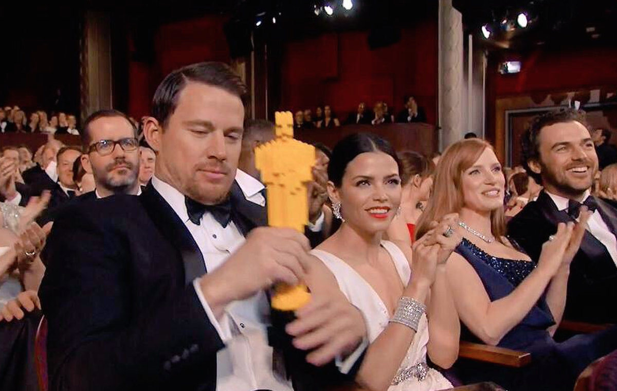 Sorry, Big Hero 6. Channing Tatum couldn't hear your speech over his awesome Lego statue. #oscars2015