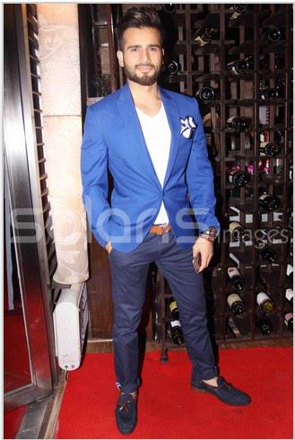 AngelicCatty's tweet photo. @karantacker http://t.co/CszCWKYElr