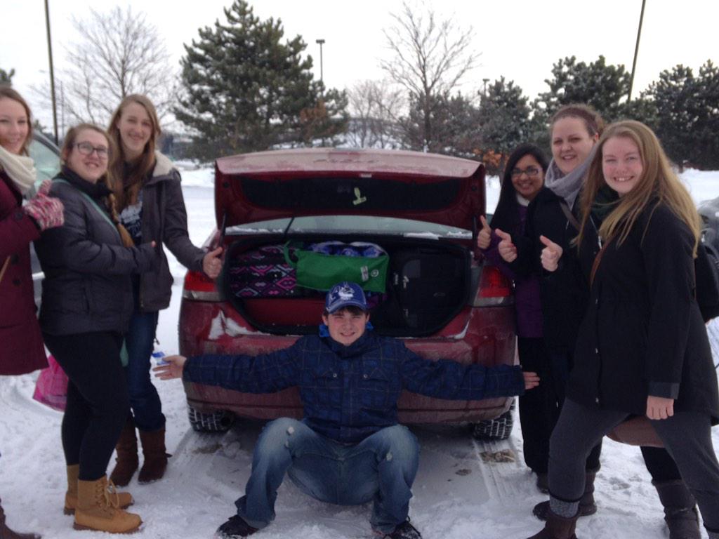 NHHS IMPROV IT UP!! tweet media