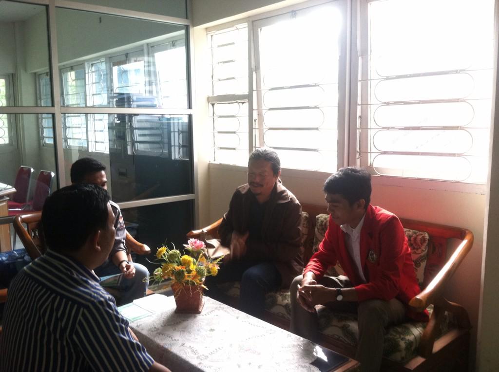 Penyambutan oleh kajur arsitektur unhas di jurusan arsitektur ft-uh