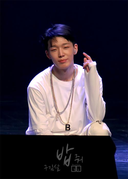 wacoog_2's tweet photo. Notte tlist #bobbyOFF http://t.co/kkh49x41BS