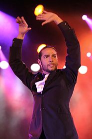 Today is Joaquín Cortés\s birthday! Happy 46th birthday! 