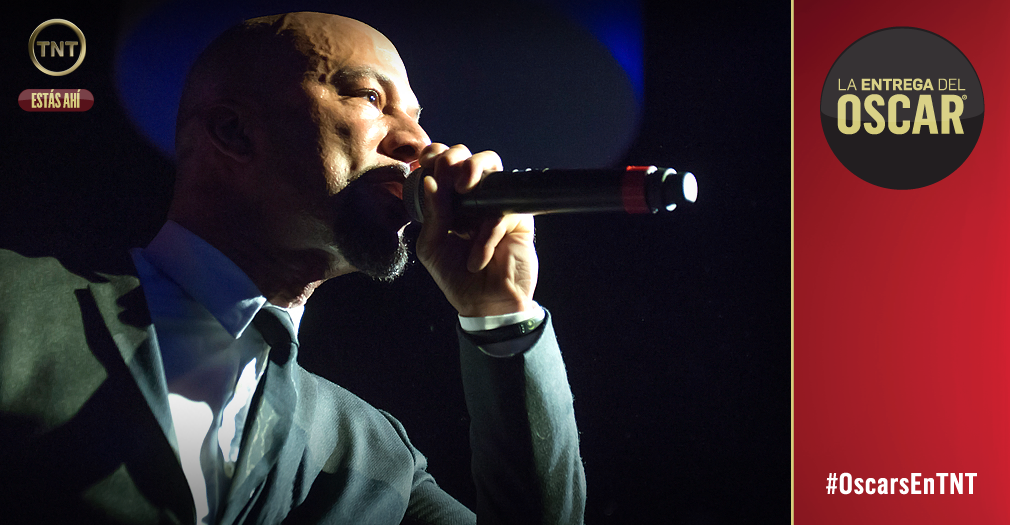 TNTLA's tweet photo. Momento de llenar el corazón de recuerdo y esperanza. Momento de GLORY, con @johnlegend + @common en #OscarsEnTNT. http://t.co/7nudfkO5ER