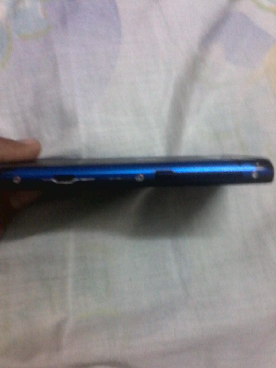 harshalpatel33's tweet image. never &amp;amp; don&apos;t buy from ebay. brand new motorola phone becomes blue colored in 3 days,paisa pay id:38492211800.