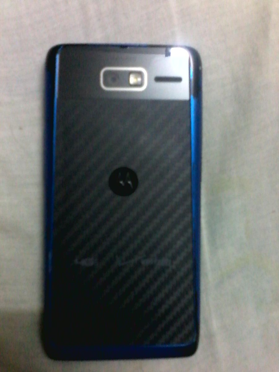 harshalpatel33's tweet image. never &amp;amp; don&apos;t buy from ebay. brand new motorola phone becomes blue colored in 3 days,paisa pay id:38492211800.