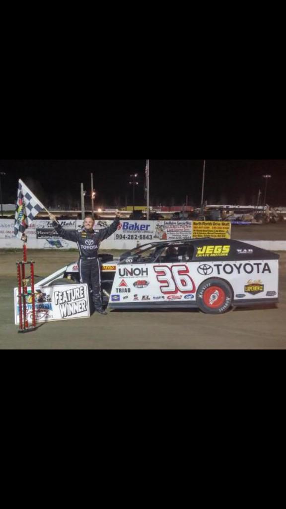 Kenny_Wallace's tweet photo. WE ONLY have WINNING trophies @jezipper http://t.co/Z506Wc5lt4