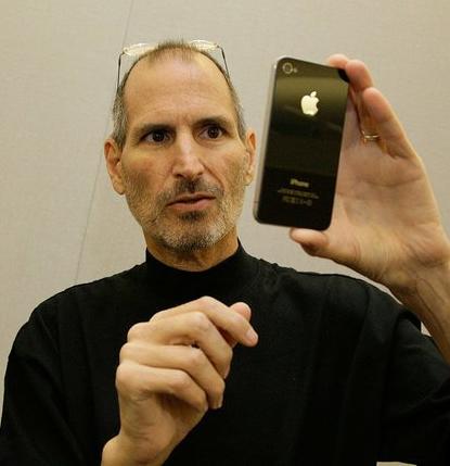 \" Siapakah Steve Jobs? Dia adalah pendiri \Apple\ yang berulang tahun hari ini! bday