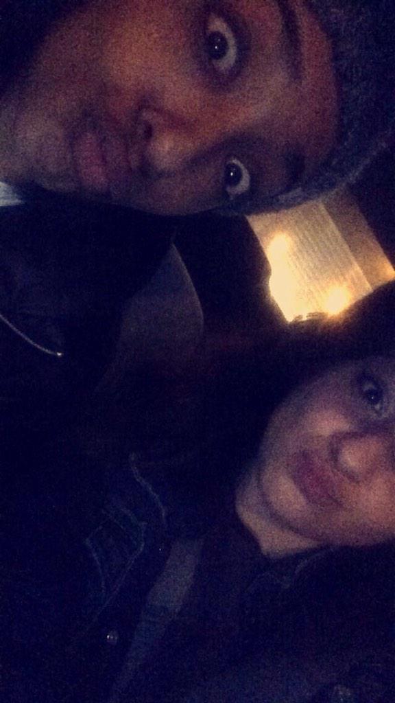 jayhaez's tweet photo. @BreezyAmbition #love #soulmate #bish #SundayScenario http://t.co/JVP9gvXm4v