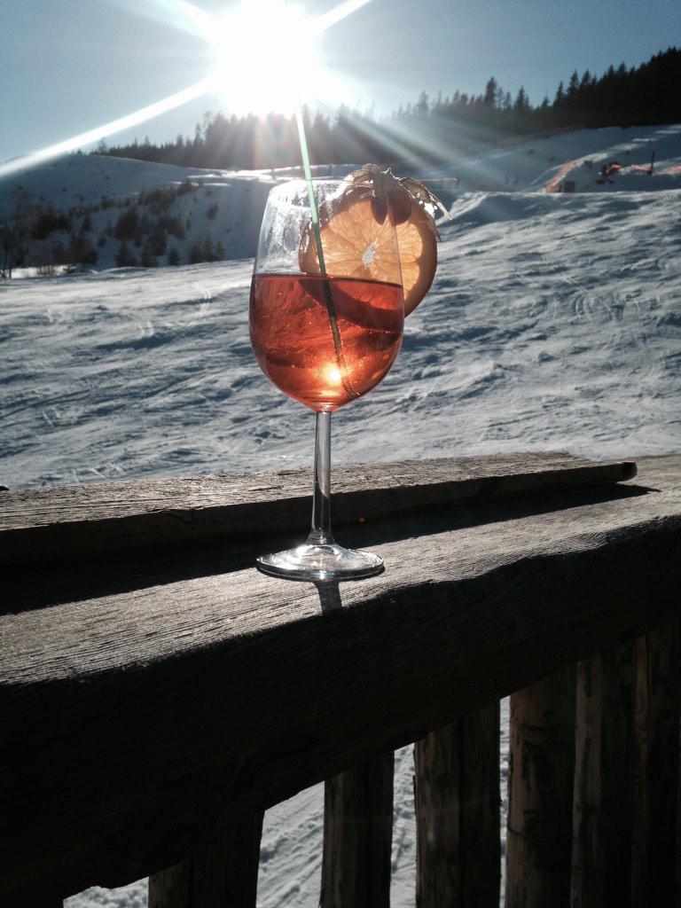 KatjeVan's tweet image. Aperitief'ke