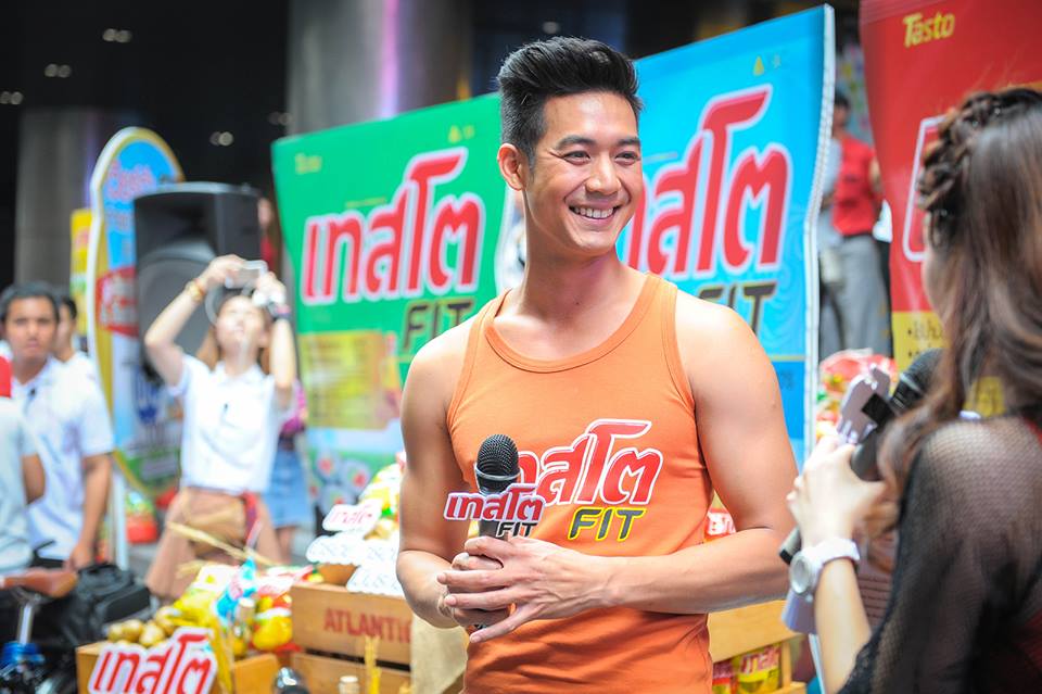 เปิดตัวพรีเซ็นเตอร์ #tastofit #bjchouse #weir19 19 ก.พ 58