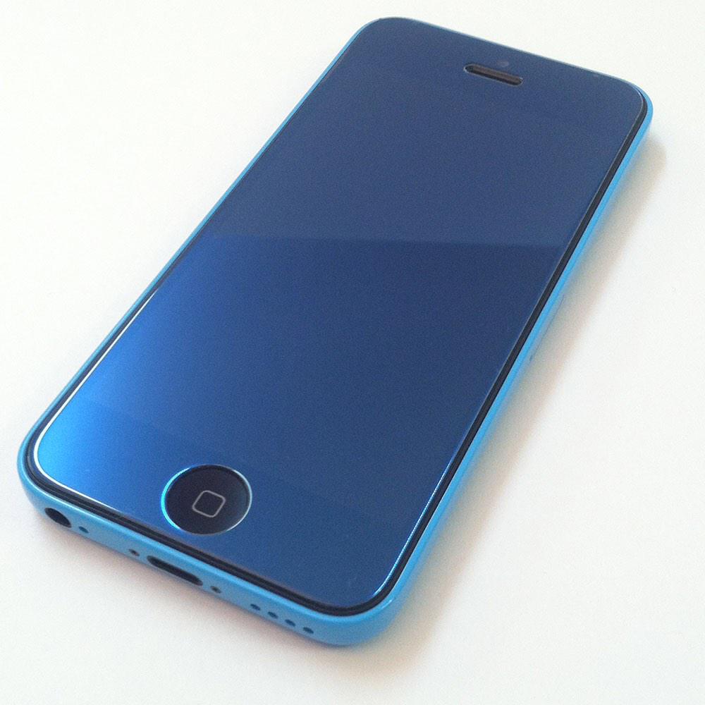 PerfectFitTech's tweet image. "Like" this post if you love blue! #PerfectFitTech #PerfectFit #iPhone #5c #blue #titanium #GlassShield