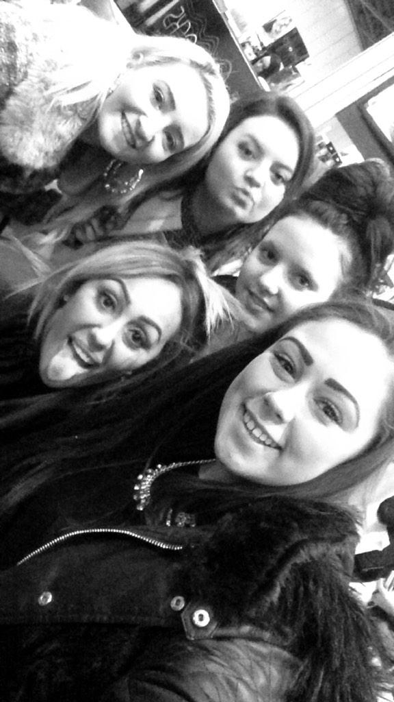 PaigeHeiseroxox's tweet photo. Just met Sophie @SophieKasaei_ at pro beauty!! http://t.co/stTOQxc3g2