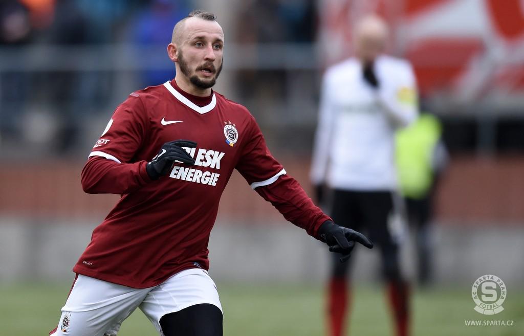ACSparta_CZ's tweet photo. Michal Breznaník odchází na hostování do konce sezony do @FCSlovanLiberec. http://t.co/QCUYRDdjDz