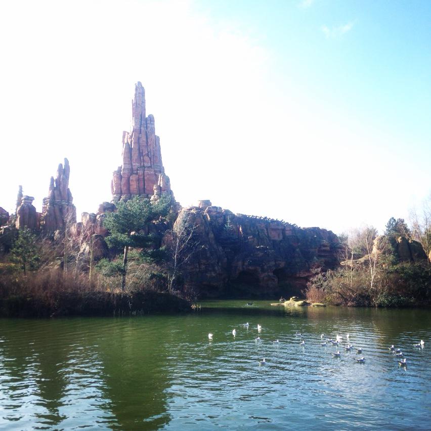 LaMissCoco1808's tweet photo. Frontierland !! Big Thunder Mountain #DisneylandParis http://t.co/JN2EIdrBzh