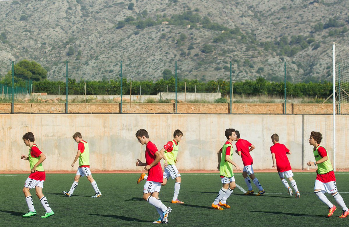 CD Castellón tweet media