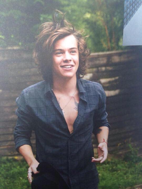 delicatelivie's tweet image. Poste fotos dos seus crush e marque 10 pessoas pra fazer o mesmo com a tag #VoteOneDirection #KCA