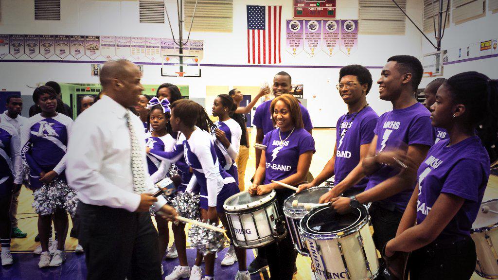 MDCPS's tweet photo. Lightning pride during #bragaboutyourschool at KROP @nbc6. Will air again at 5:30pm @MDCPSNorth http://t.co/jRHGsS9oeO